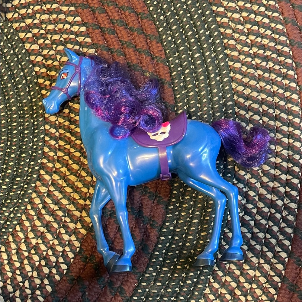 Mattel 2012 Monster High Doll Headmistress Bloodgood Blue Purple Toy Horse‎